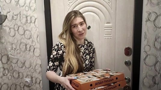 Пока ждала друга с деньгами, решила принять оплату натурой