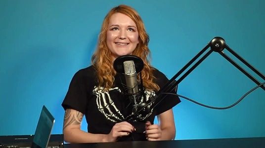 Интервью: один день из жизни порно актрисы